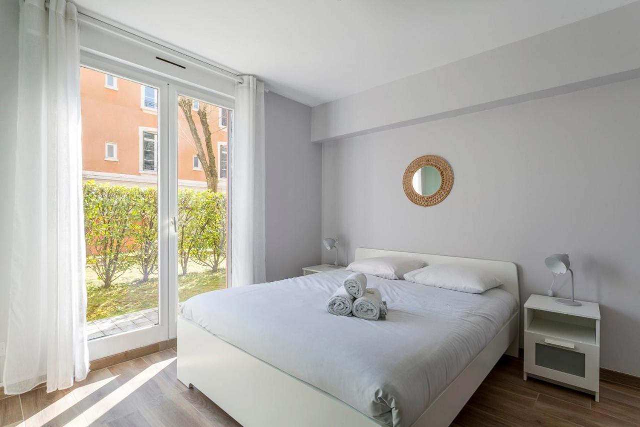 Suite Granges En Rez-De-Jardin Pour 4 Voyageurs Lyon Eksteriør billede