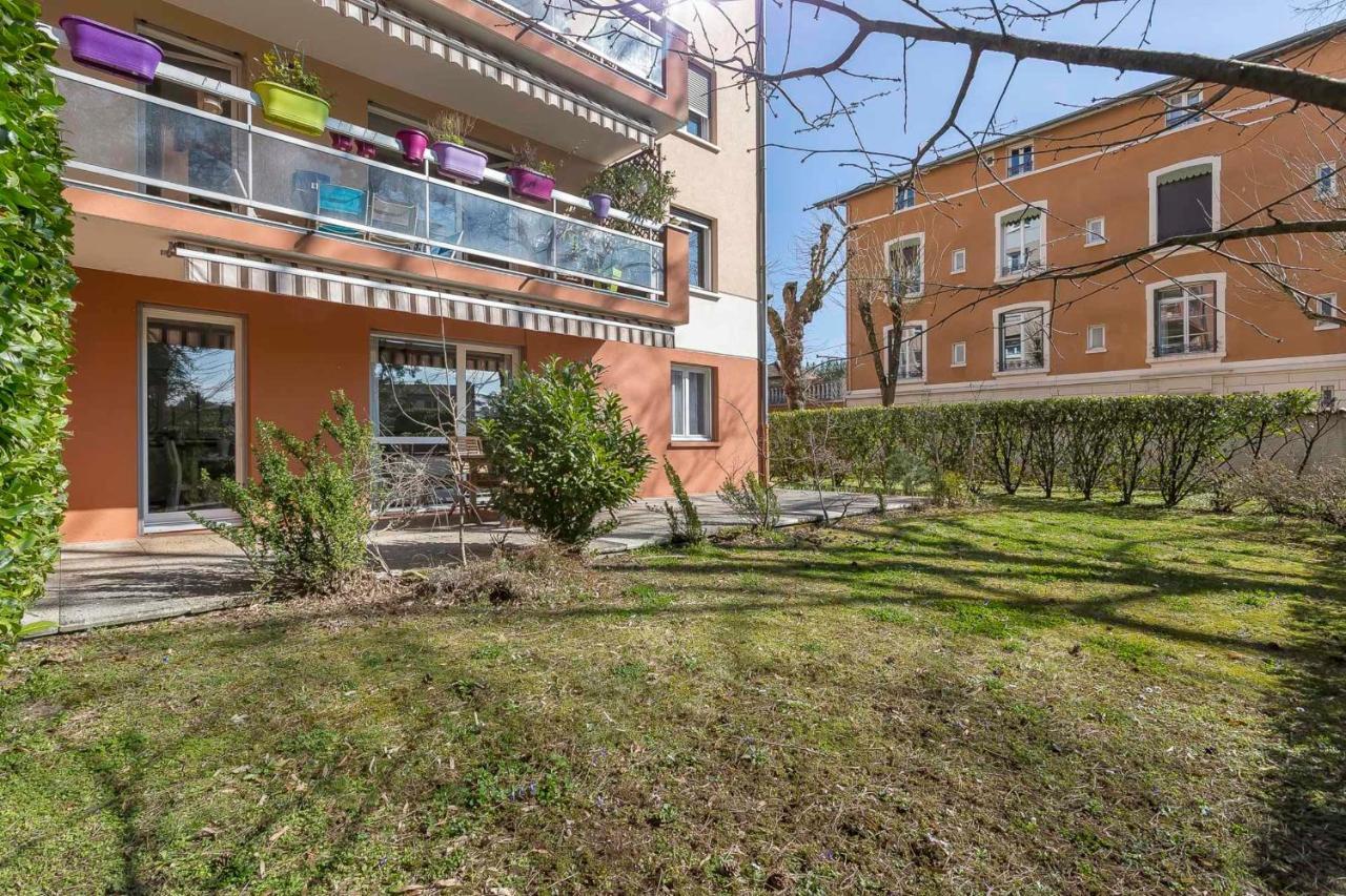 Suite Granges En Rez-De-Jardin Pour 4 Voyageurs Lyon Eksteriør billede